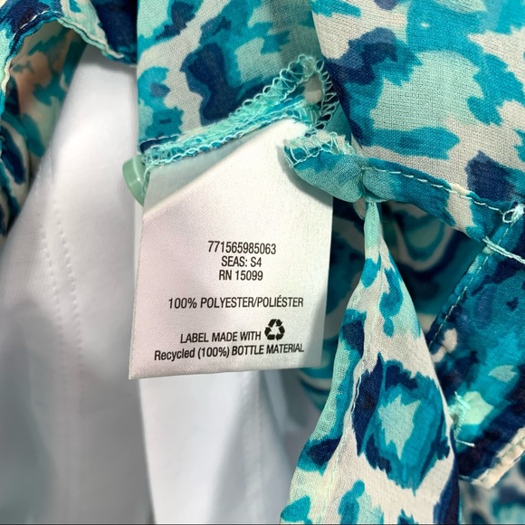 Covington Petite Women's Blue White Aqua V-Neck Button Down 3/4 Sleeve Blouse - Picture 9 of 12